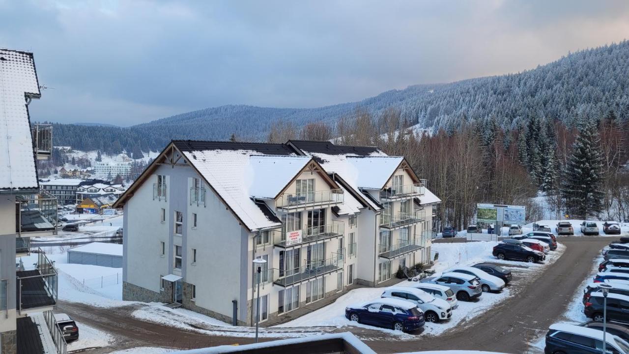 Apartament Stubai 3 Czarna Gora سيينا المظهر الخارجي الصورة
